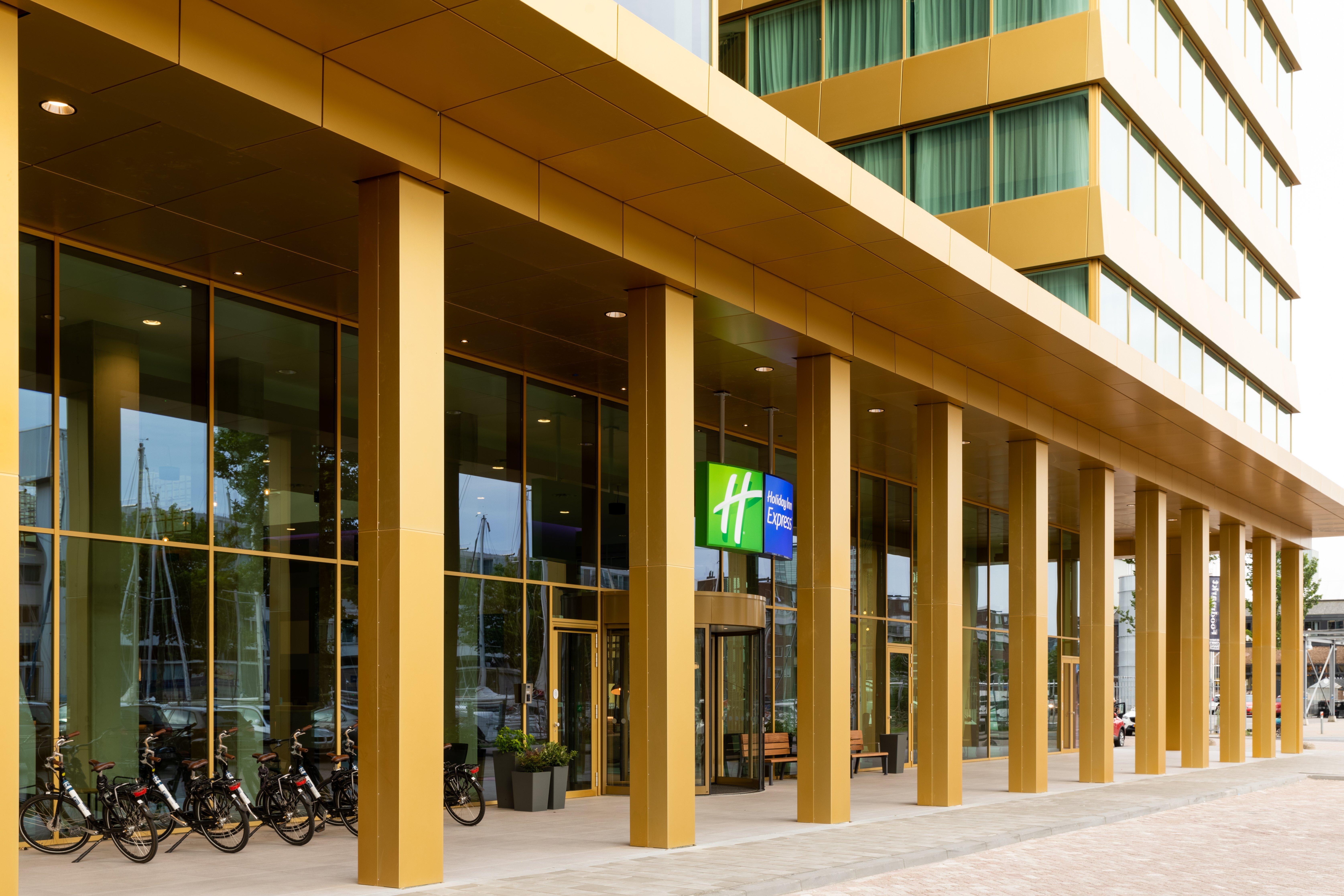 Holiday Inn Express Amsterdam - North Riverside By Ihg Exterior foto